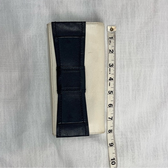Kate Spade Leather Bow Wallet / Wrislet - Picture 14 of 14